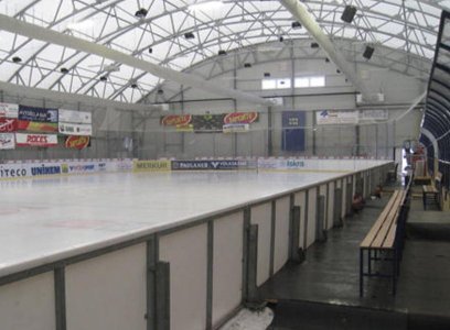 Drsanje v času praznikov in počitnic v Ledni dvorani Zlato polje v Kranju